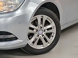 Used 2014 Mercedes-Benz C-Class Executive Se Diamond Silver - Interior and Exterior details 11