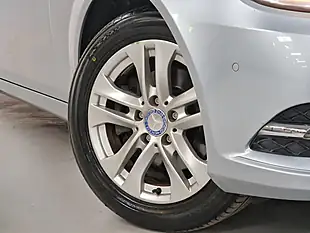 Used 2014 Mercedes-Benz C-Class Executive Se Diamond Silver - Interior and Exterior details 13