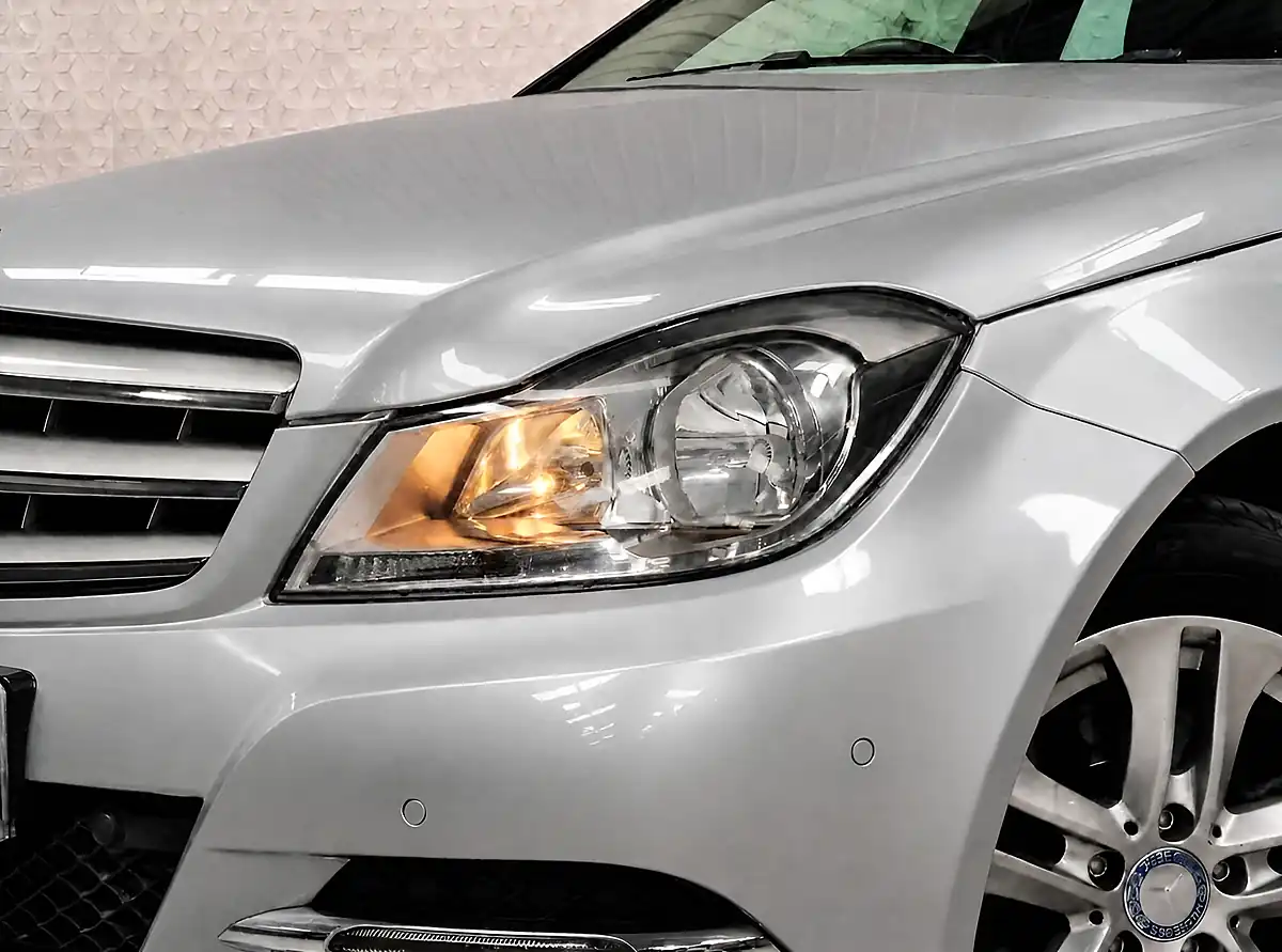 Used 2014 Mercedes-Benz C Class Executive Se Iridium Silver - Interior and Exterior details 7
