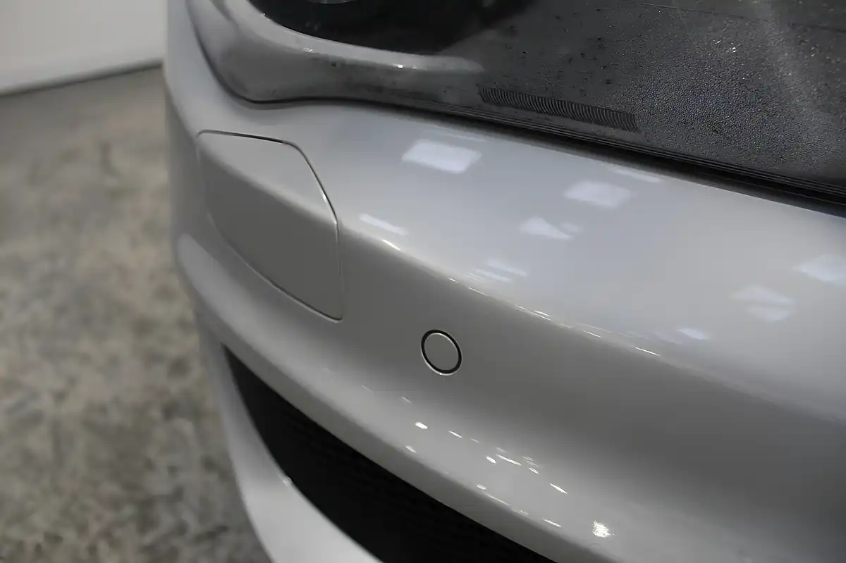 Used 2014 Mercedes-Benz Cla AMG Sport Silver - Interior and Exterior details 11