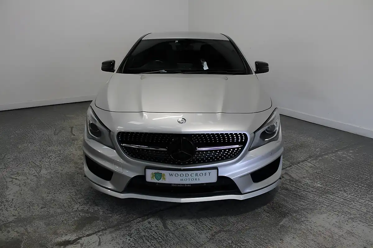 Used 2014 Mercedes-Benz Cla AMG Sport Silver - Interior and Exterior details 9