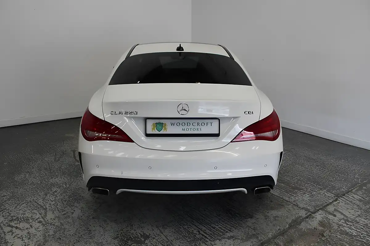 Used 2014 Mercedes-Benz Cla AMG Sport White - Interior and Exterior details 10