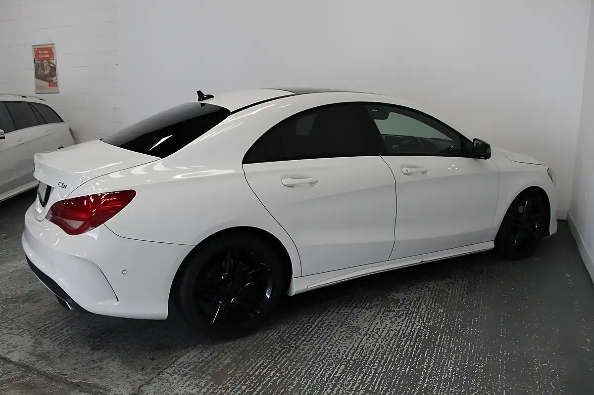 Used 2014 Mercedes-Benz Cla AMG Sport White - Interior and Exterior details 8