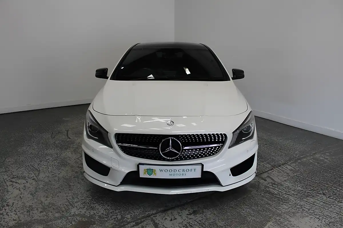 Used 2014 Mercedes-Benz Cla AMG Sport White - Interior and Exterior details 9