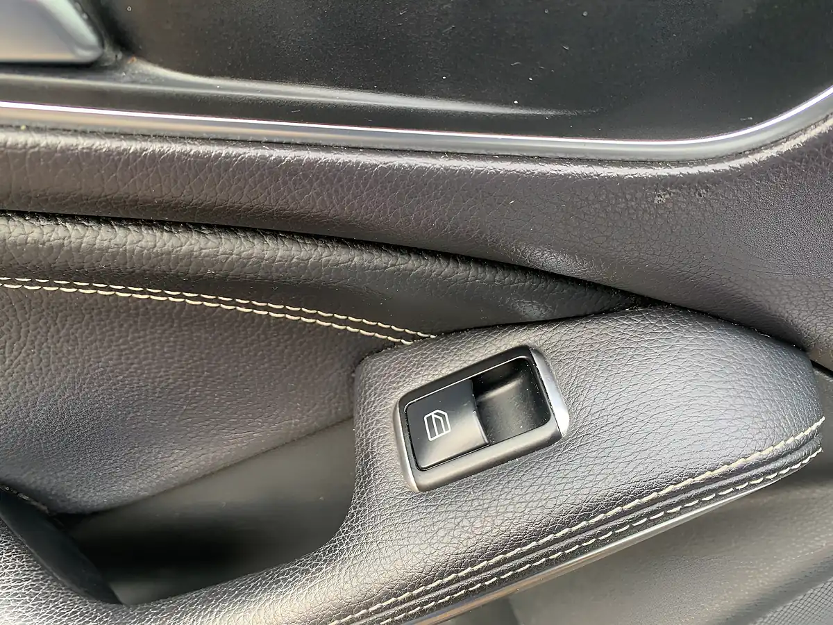 Used 2014 Mercedes-Benz Cla Sport Silver - Interior and Exterior details 18