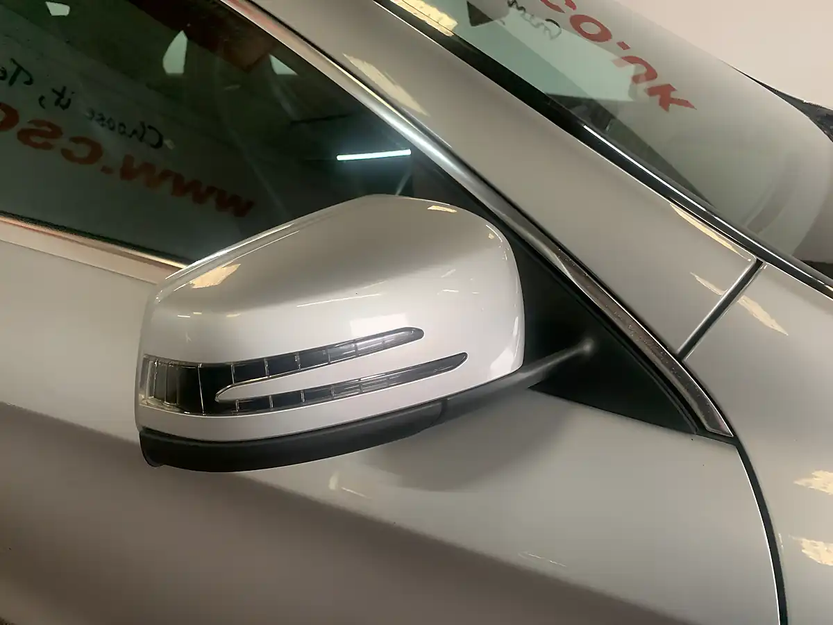 Used 2014 Mercedes-Benz Cla Sport Silver - Interior and Exterior details 20