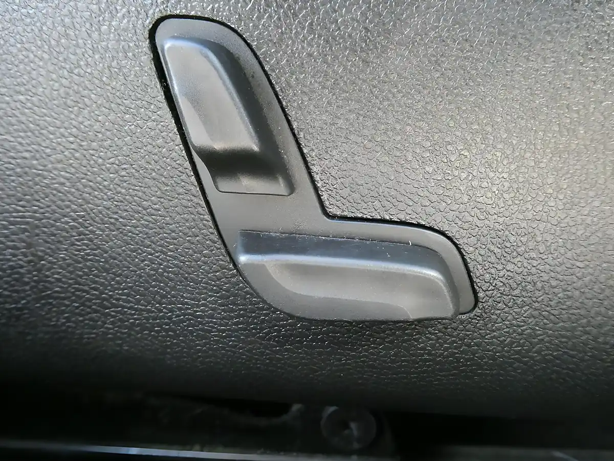 Used 2014 Mercedes-Benz E Class AMG Line Grey - Interior and Exterior details 11