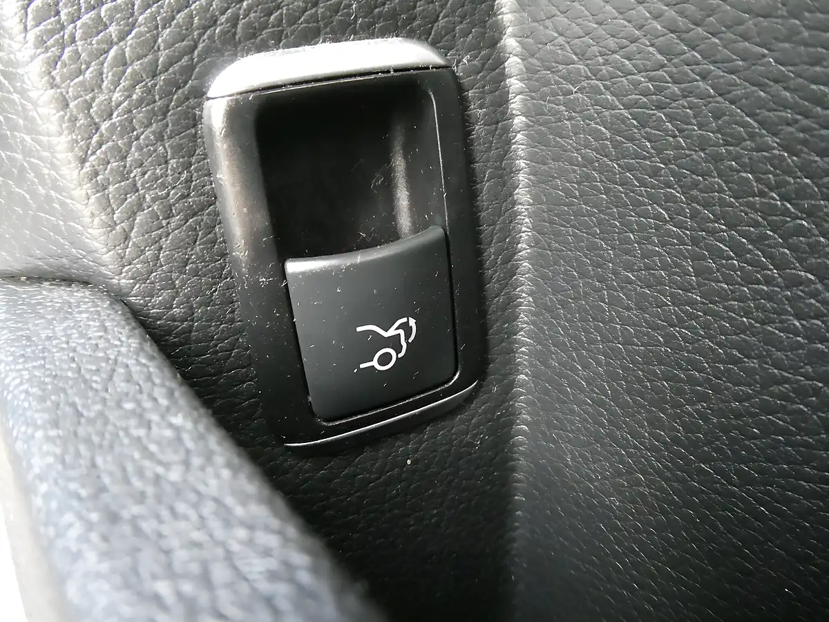 Used 2014 Mercedes-Benz E Class AMG Line Grey - Interior and Exterior details 15
