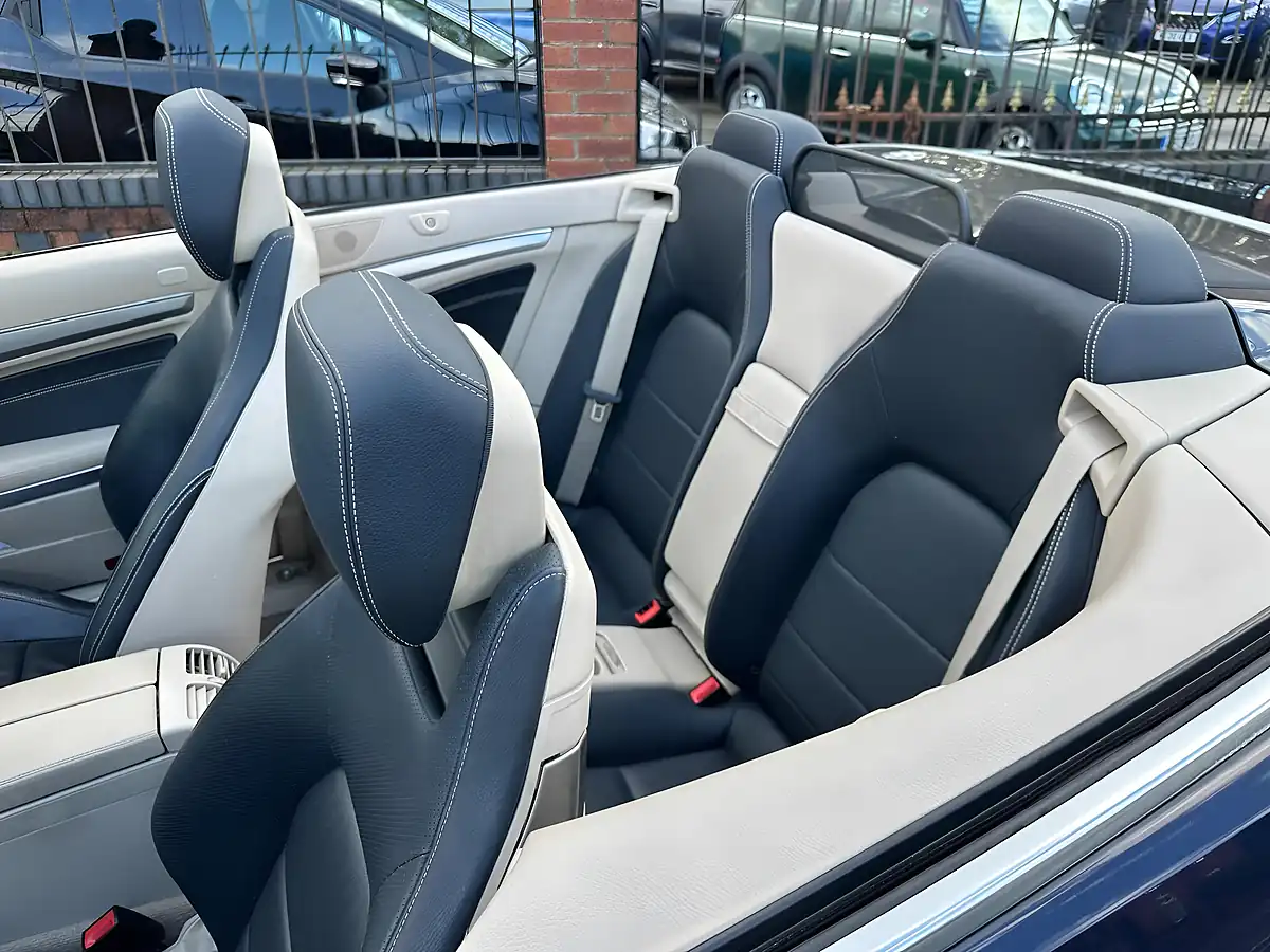 Used 2014 Mercedes-Benz E Class AMG Sport Cabriolet Blue - Interior and Exterior details 17