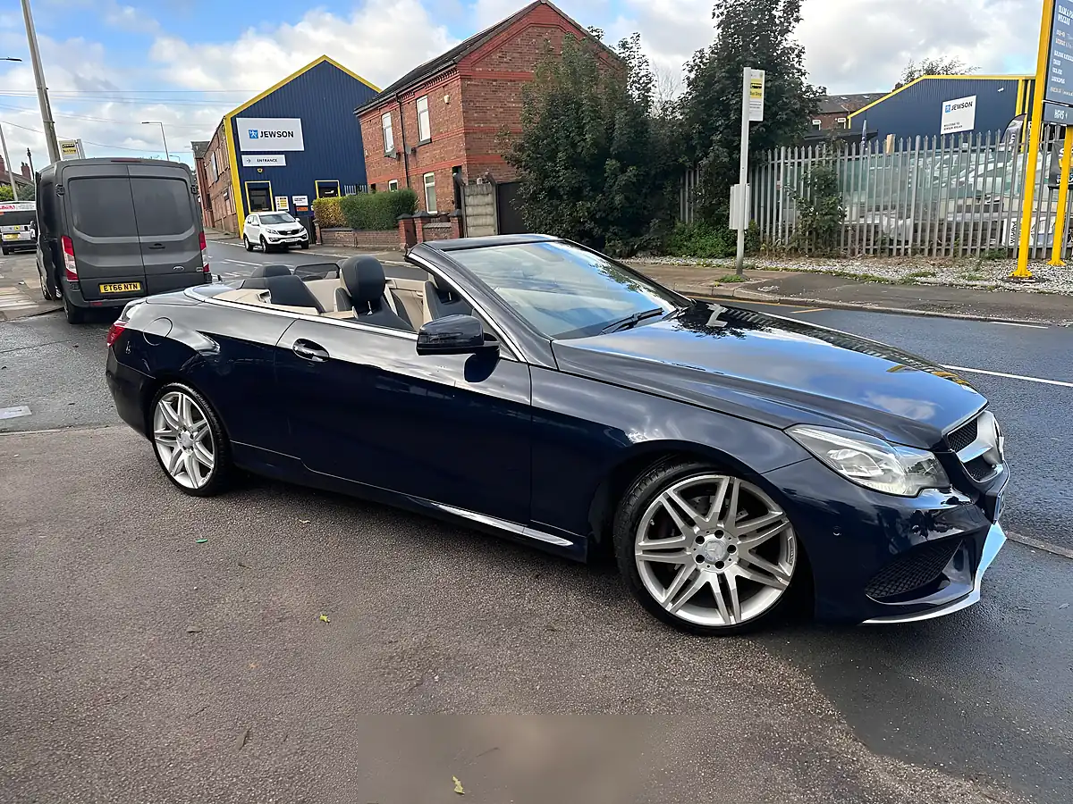 Used 2014 Mercedes-Benz E Class AMG Sport Cabriolet Blue - Interior and Exterior details 6