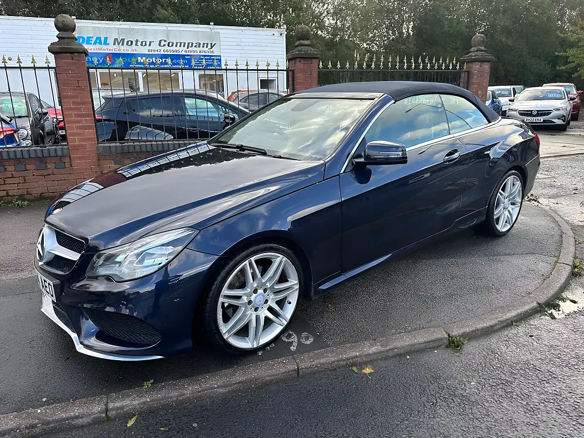 Used 2014 Mercedes-Benz E Class AMG Sport Cabriolet Blue - Interior and Exterior details 8