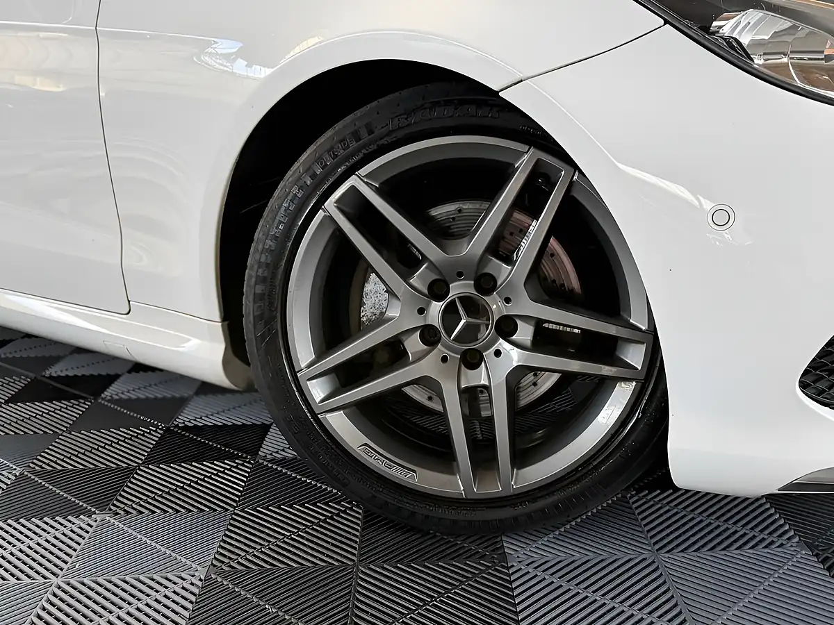Used 2014 Mercedes-Benz E-Class AMG Sport Glacier White - Interior and Exterior details 19