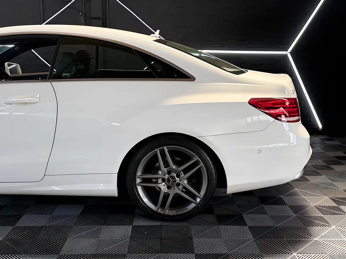 Used 2014 Mercedes-Benz E-Class AMG Sport Glacier White - Interior and Exterior details 3