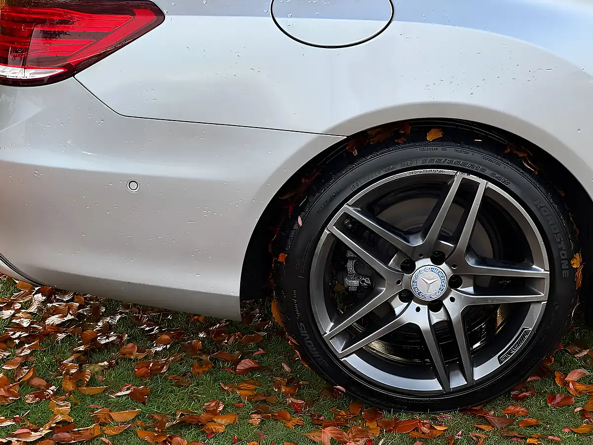 Used 2014 Mercedes-Benz E Class AMG Sport Silver - Interior and Exterior details 12