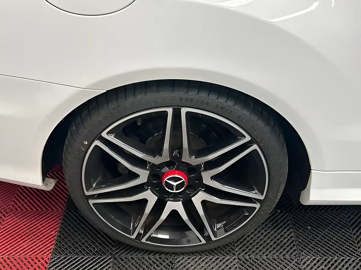 Used 2014 Mercedes-Benz E Class AMG Sport White - Interior and Exterior details 6