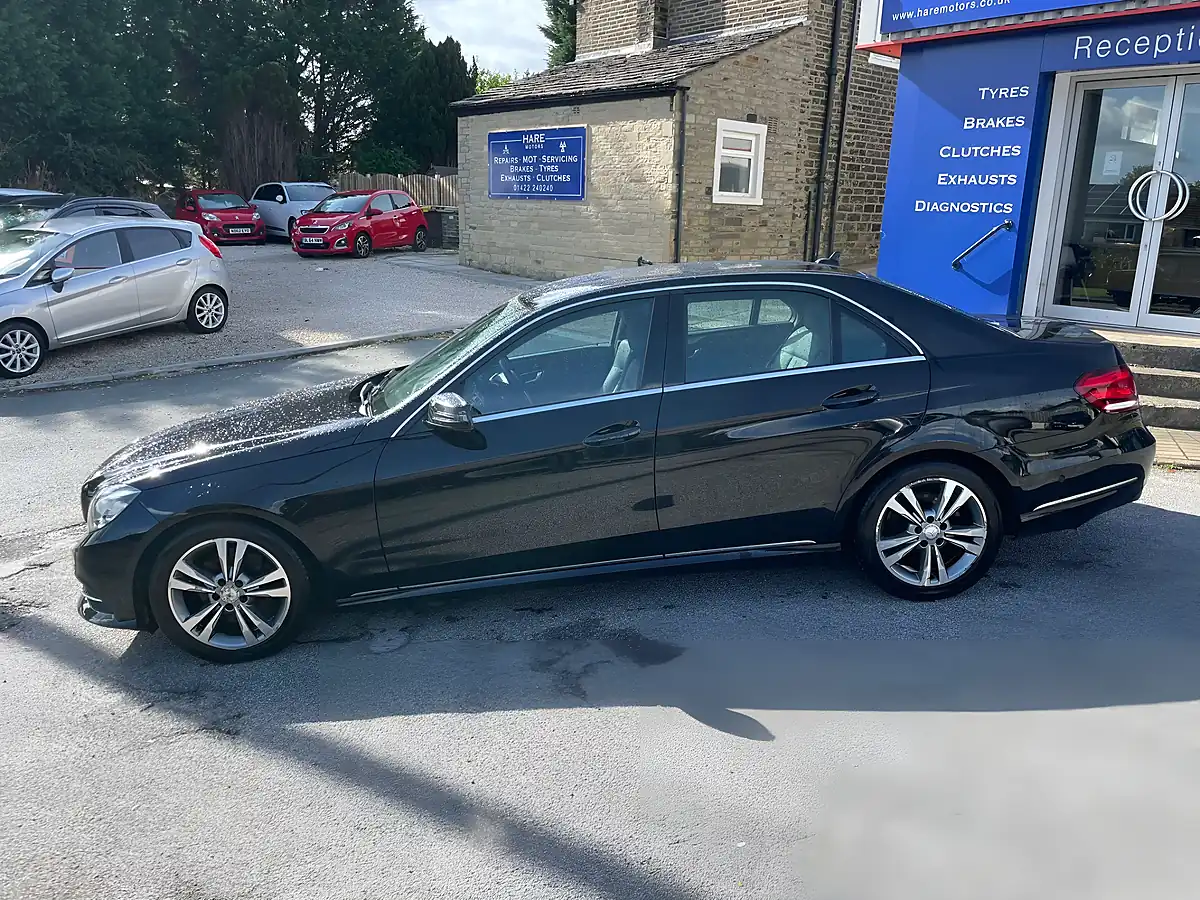 Used 2014 Mercedes-Benz E Class Se Black - Interior and Exterior details 3