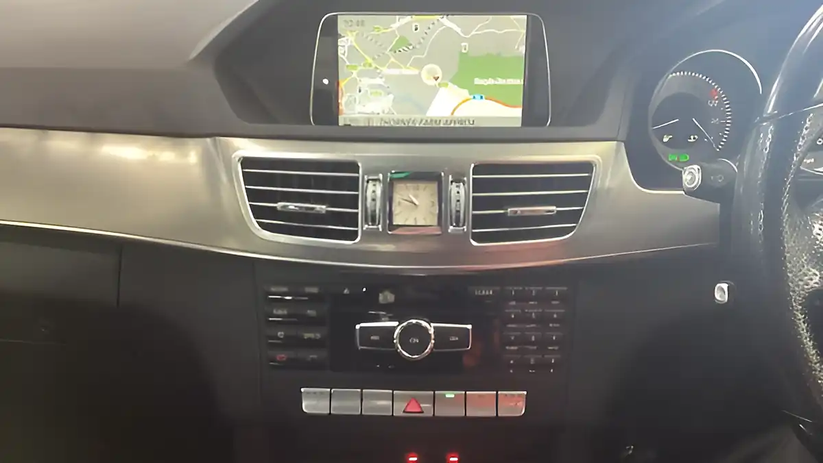 Used 2014 Mercedes-Benz E Class Se Iridium Silver - Interior and Exterior details 7