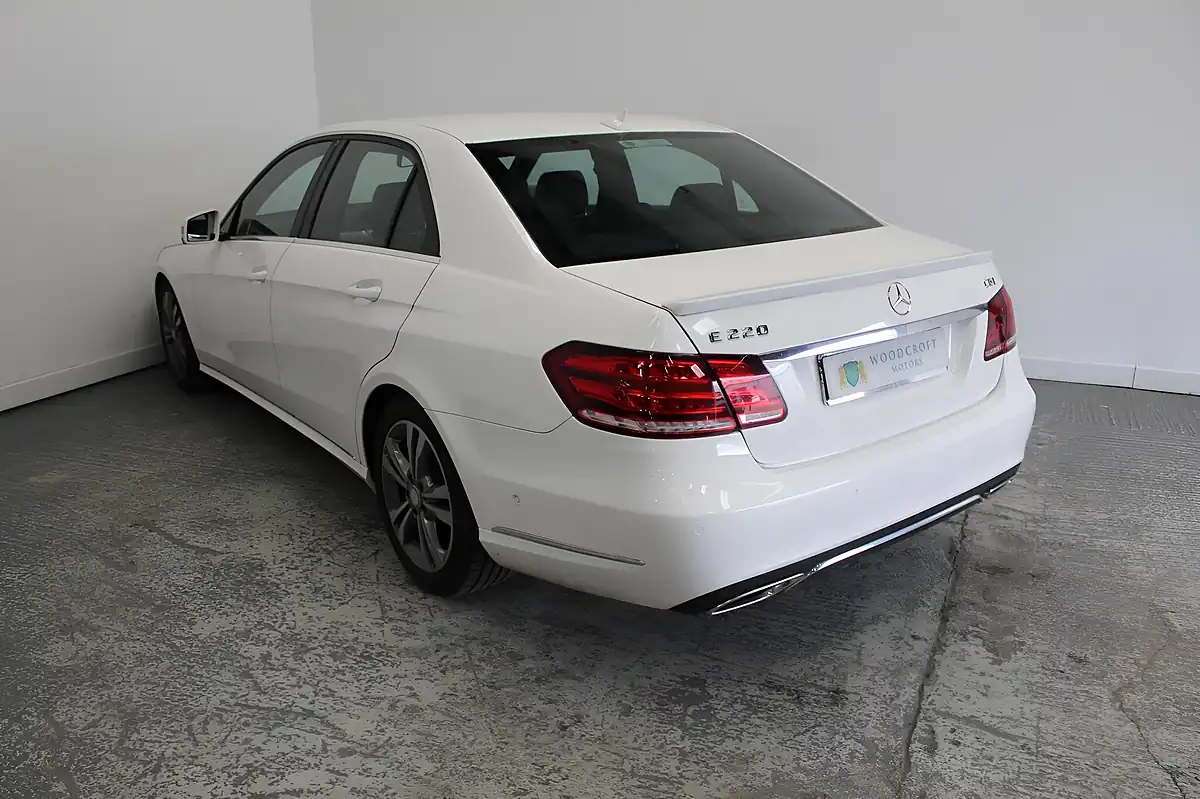 Used 2014 Mercedes-Benz E Class Se White - Interior and Exterior details 5