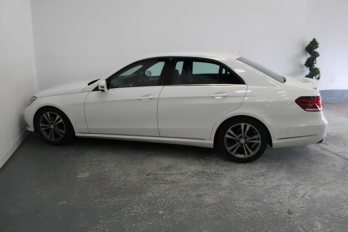 Used 2014 Mercedes-Benz E Class Se White - Interior and Exterior details 7