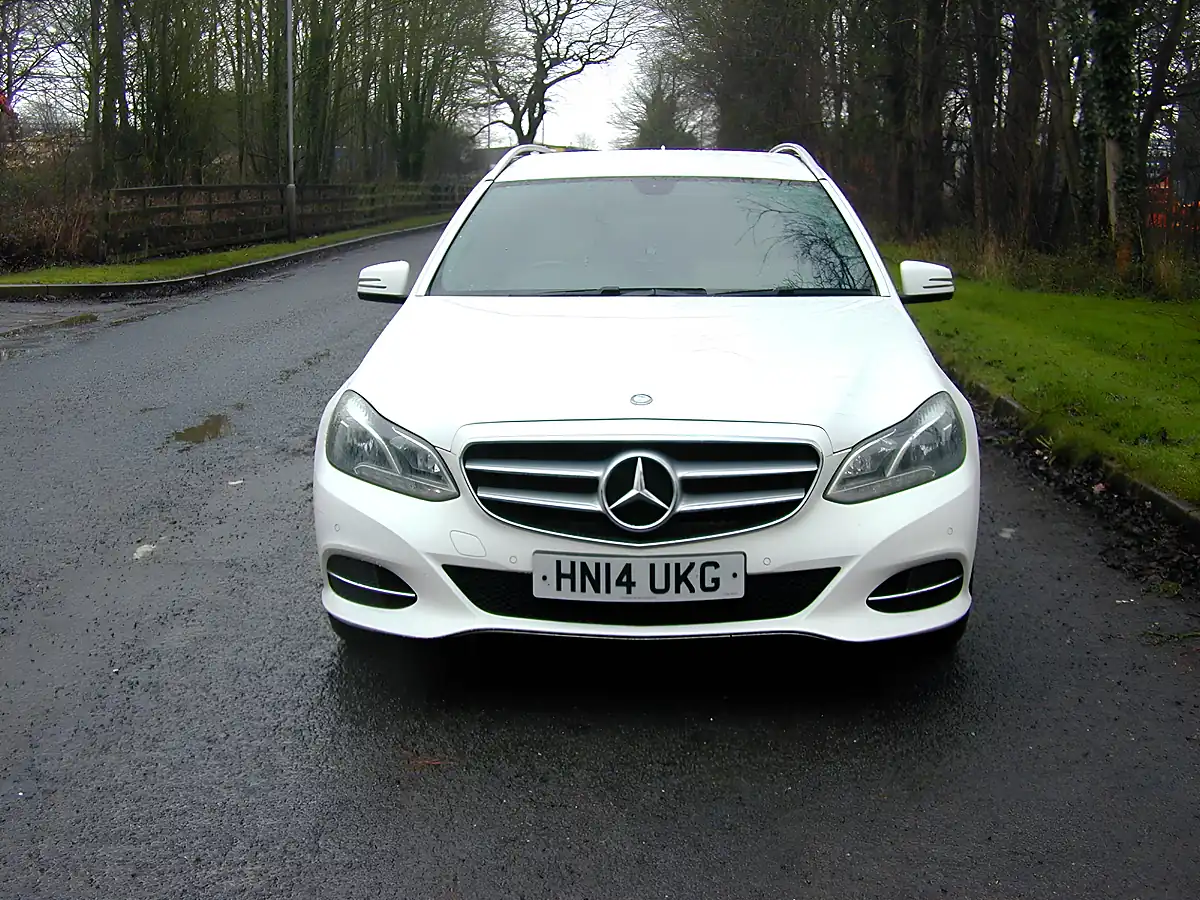 Used 2014 Mercedes-Benz E Class Se White - Interior and Exterior details 4
