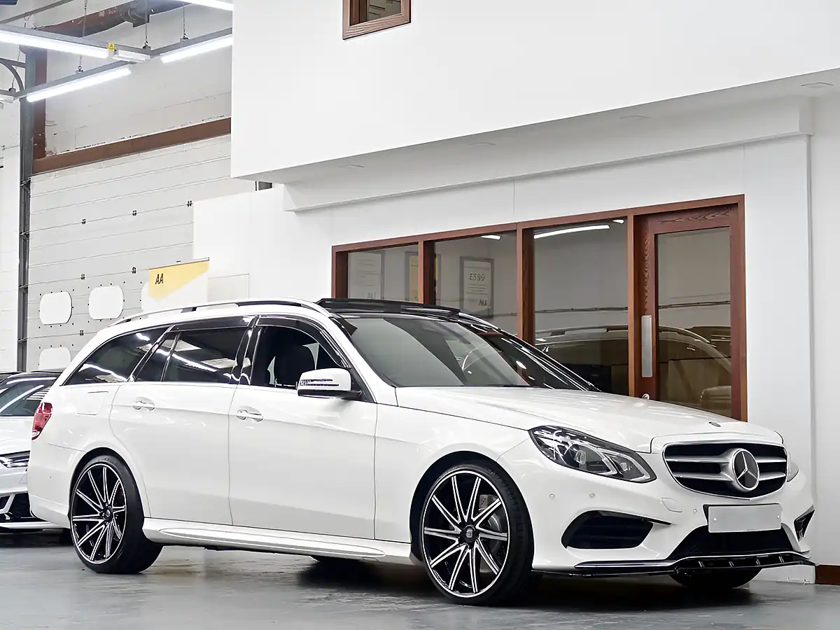 Used 2014 Mercedes-Benz E Class Se White - Front View