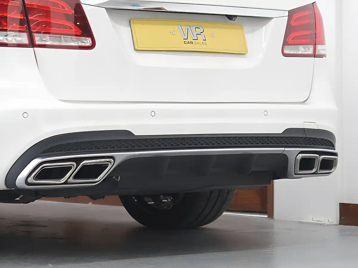 Used 2014 Mercedes-Benz E Class Se White - Interior and Exterior details 5