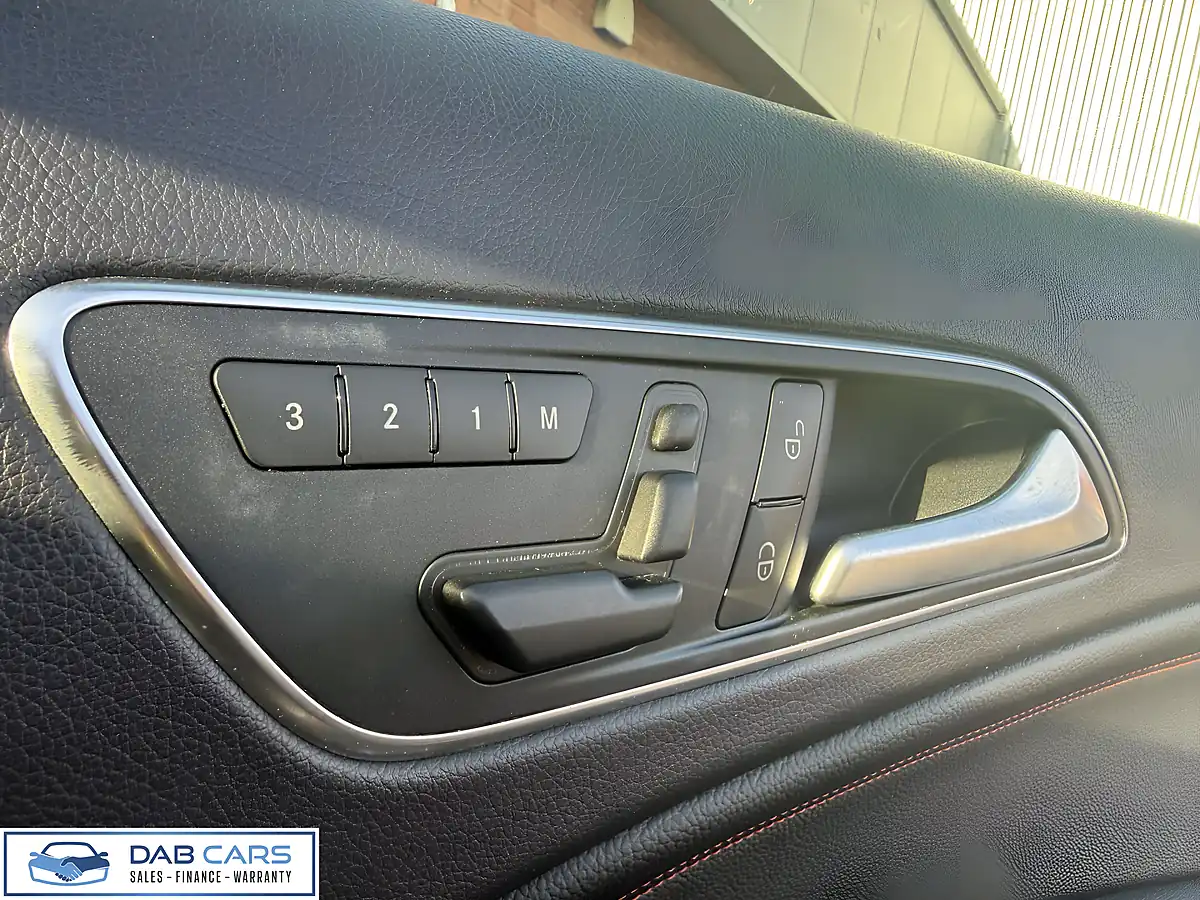 Used 2014 Mercedes-Benz Gla AMG Black - Interior and Exterior details 5