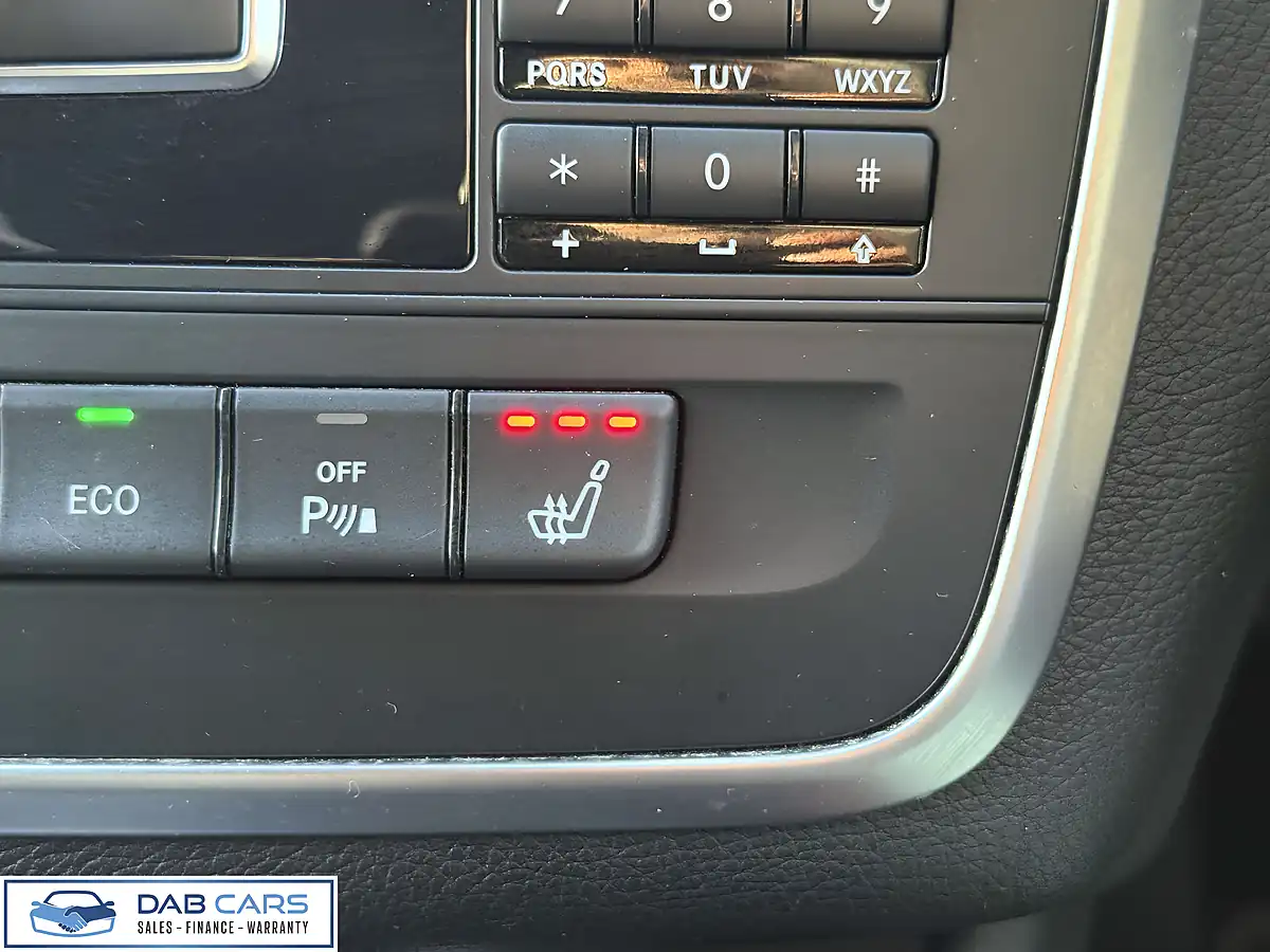 Used 2014 Mercedes-Benz Gla AMG Black - Interior and Exterior details 7