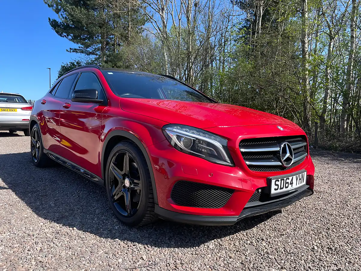 Used 2014 Mercedes-Benz Gla AMG Line Red - Front View