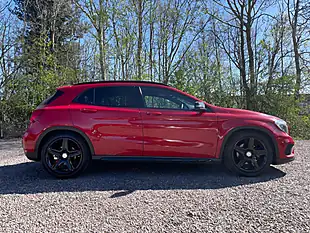 Used 2014 Mercedes-Benz Gla AMG Line Red - Interior and Exterior details 5