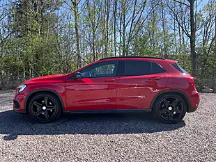 Used 2014 Mercedes-Benz Gla AMG Line Red - Interior and Exterior details 6