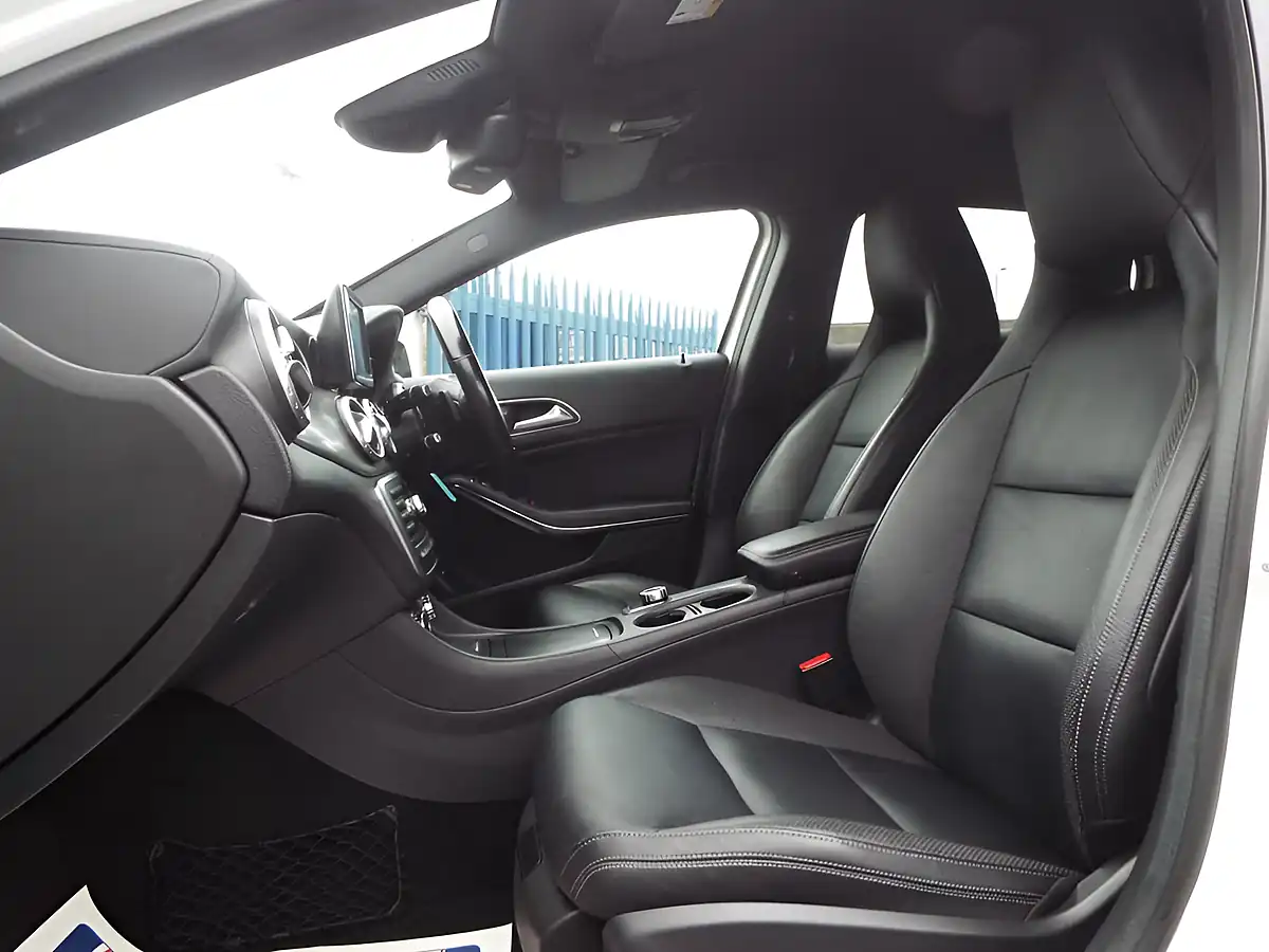 Used 2014 Mercedes-Benz Gla AMG Line White - Interior and Exterior details 12