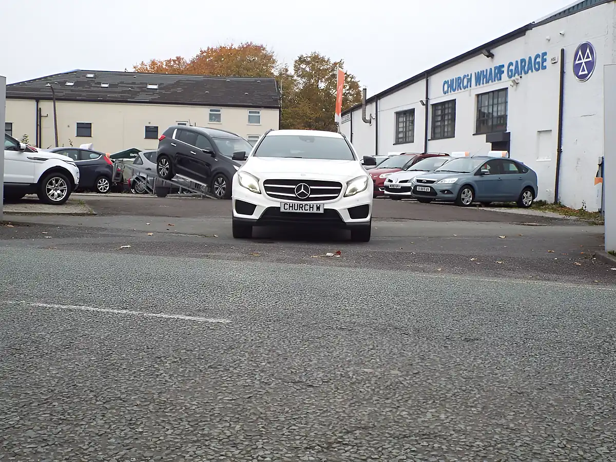 Used 2014 Mercedes-Benz Gla AMG Line White - Interior and Exterior details 13