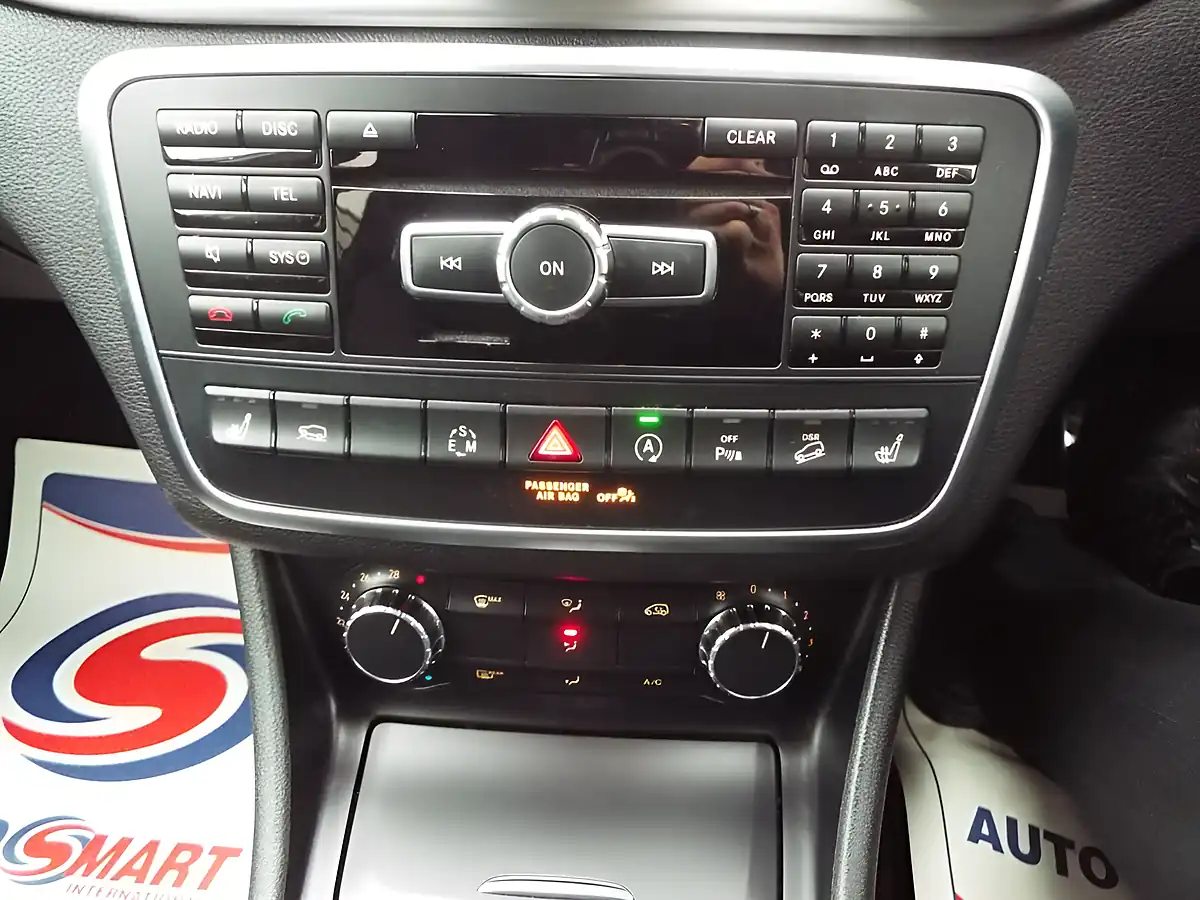Used 2014 Mercedes-Benz Gla AMG Line White - Interior and Exterior details 19