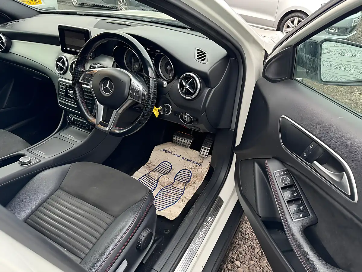 Used 2014 Mercedes-Benz Gla Class AMG Line White - Interior and Exterior details 6