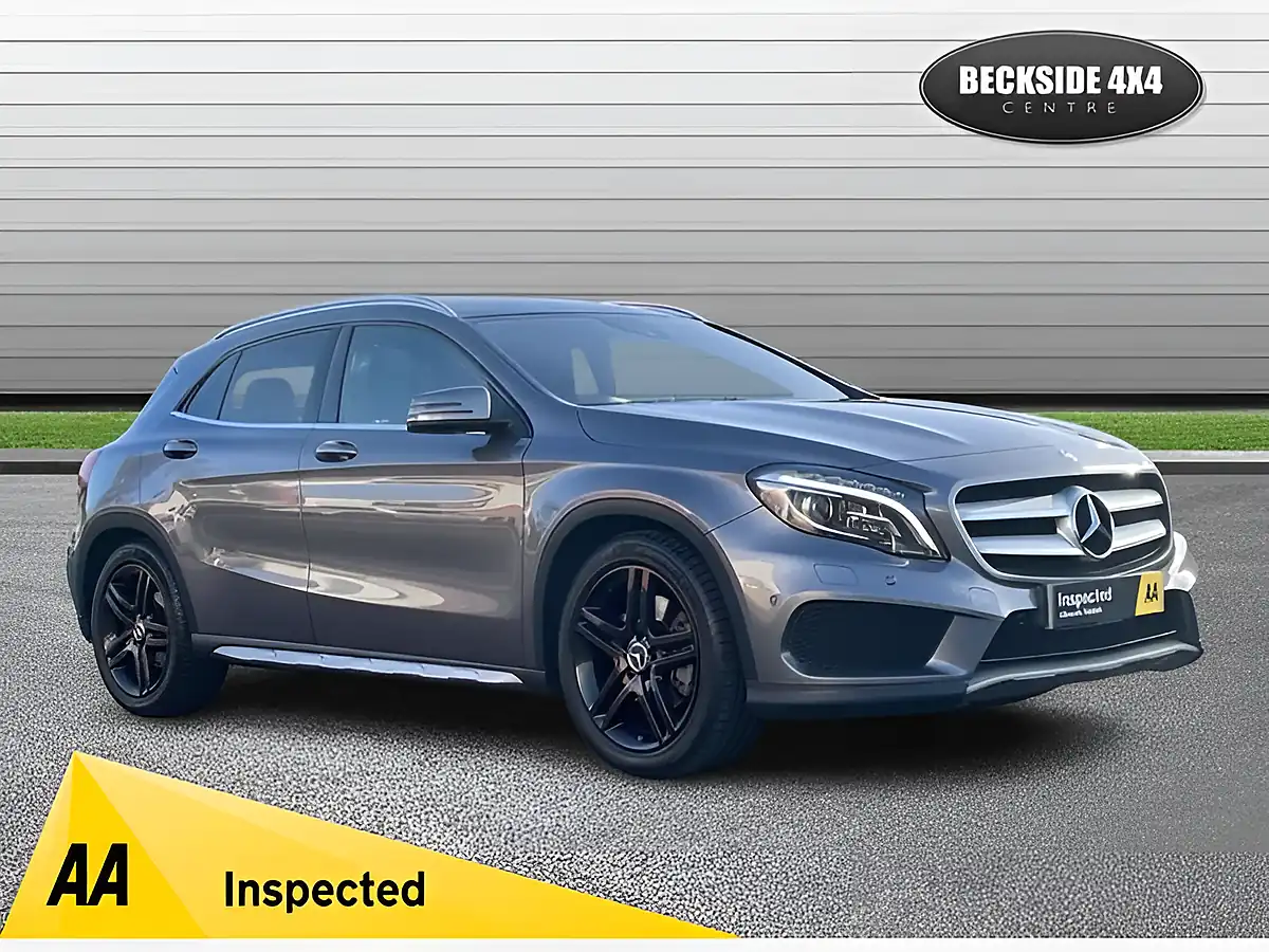 Used 2014 Mercedes-Benz Gla Grey - Front View