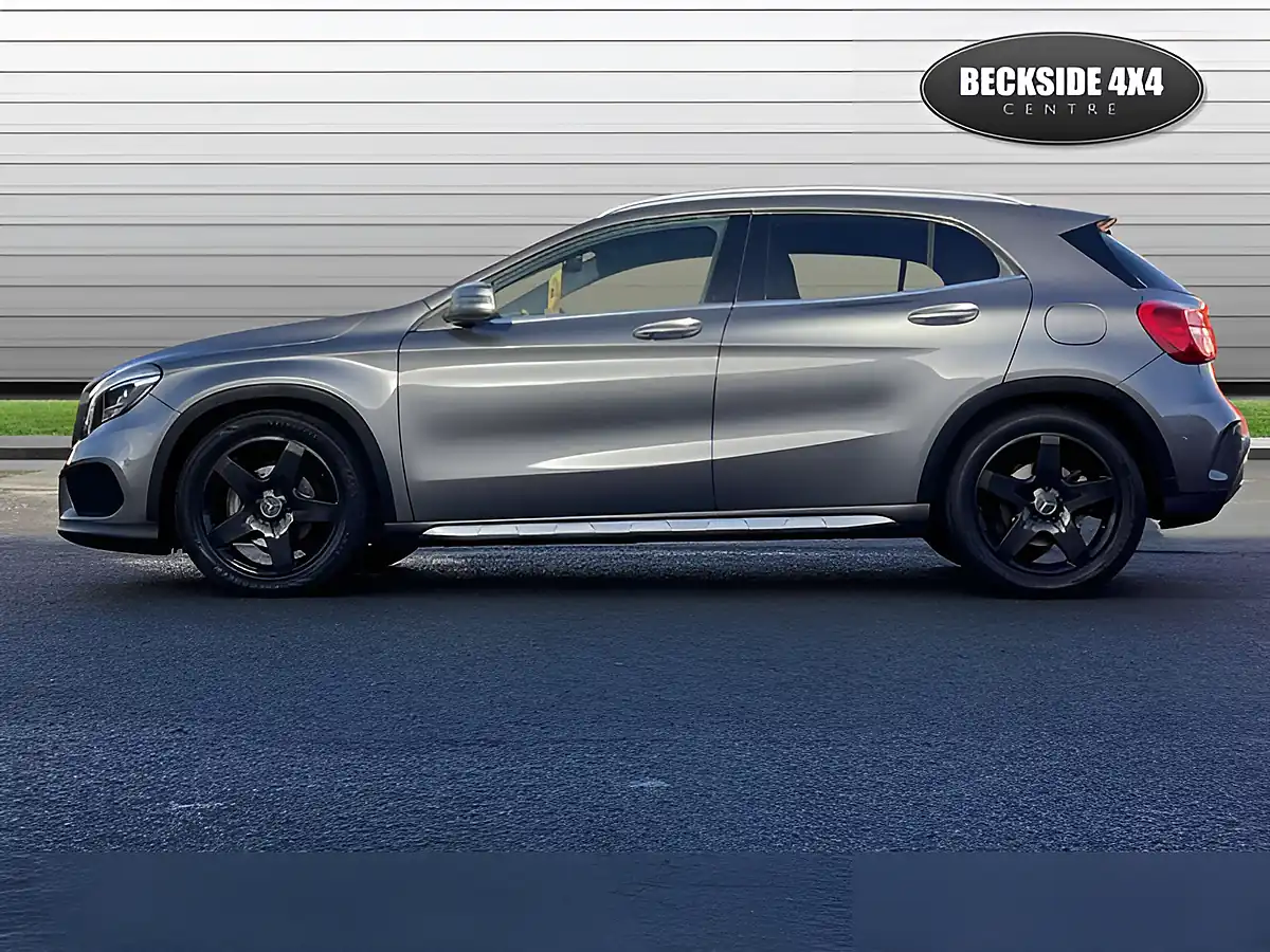 Used 2014 Mercedes-Benz Gla Grey - Interior and Exterior details 6