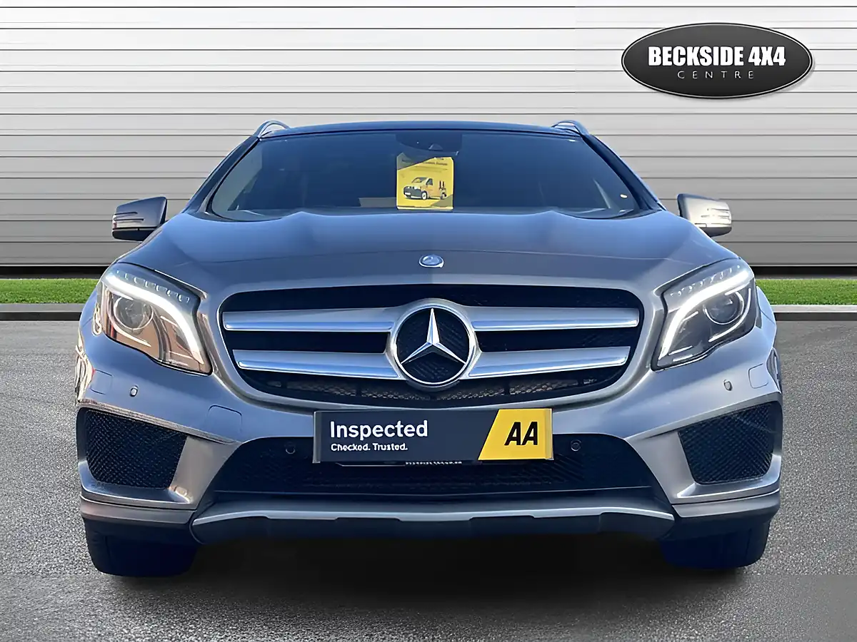 Used 2014 Mercedes-Benz Gla Grey - Interior and Exterior details 7