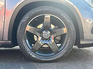 Used 2014 Mercedes-Benz Gla Grey - Interior and Exterior details 9