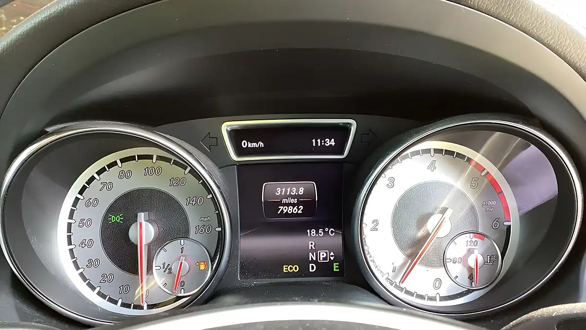 Used 2014 Mercedes-Benz Gla Se Grey - Interior and Exterior details 10