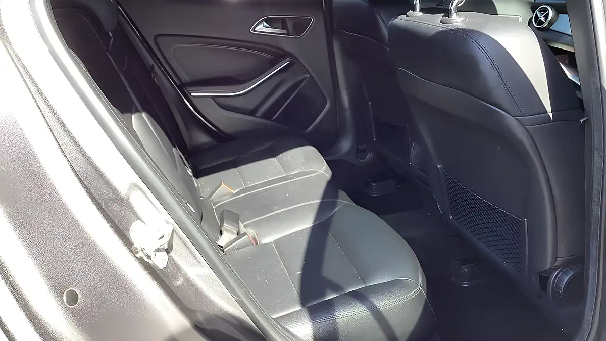 Used 2014 Mercedes-Benz Gla Se Grey - Interior and Exterior details 8
