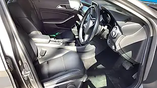 Used 2014 Mercedes-Benz Gla Se Grey - Interior and Exterior details 9