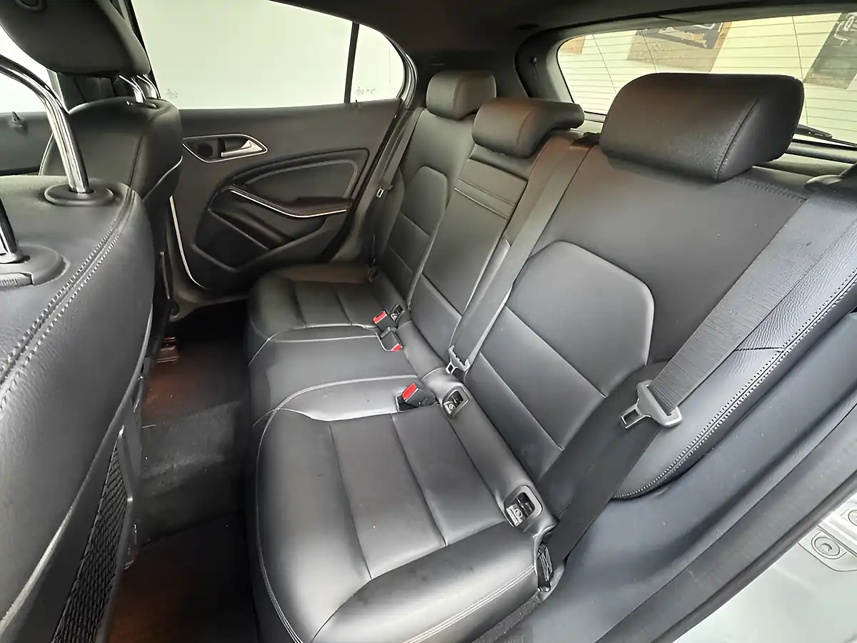 Used 2014 Mercedes-Benz Gla Se Silver - Interior and Exterior details 17