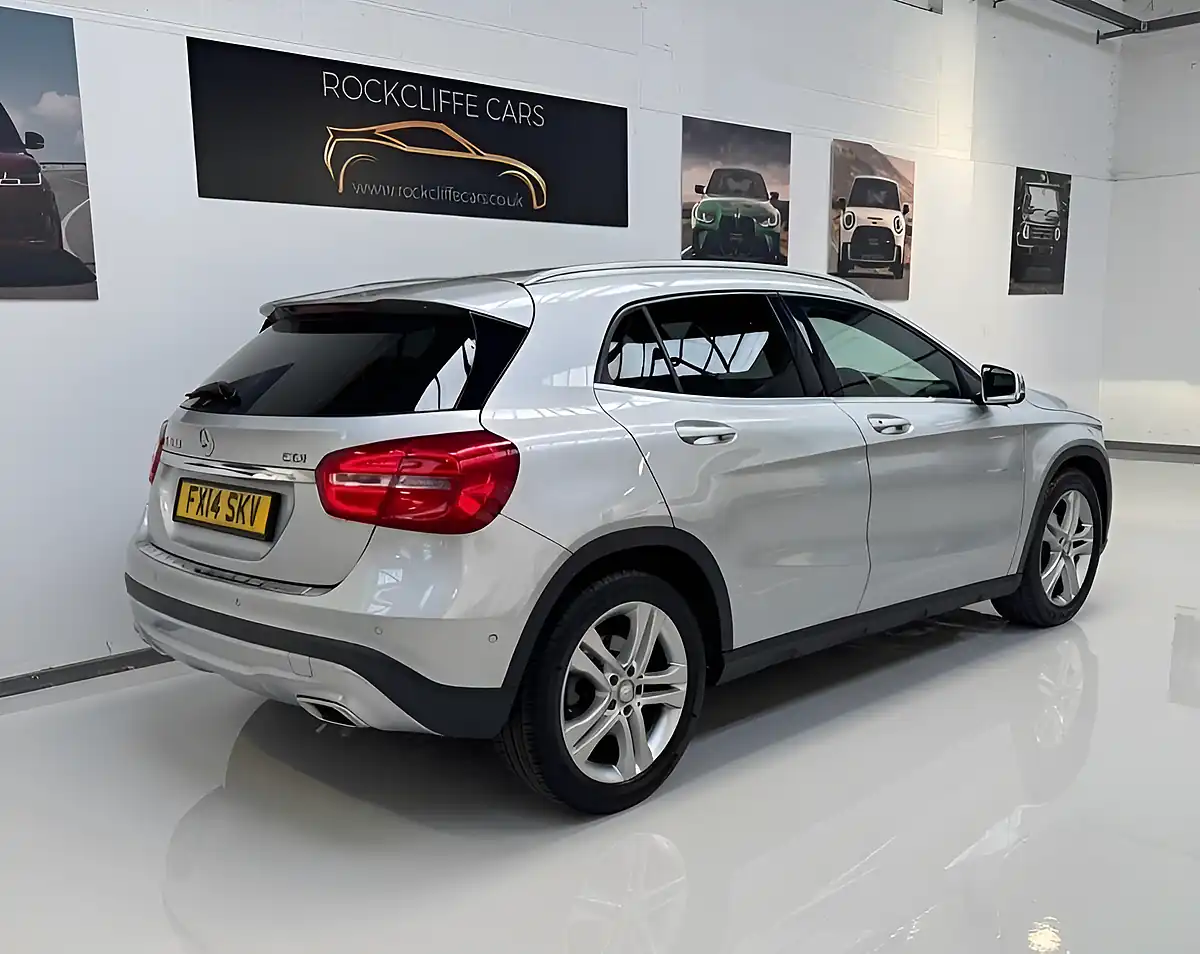 Used 2014 Mercedes-Benz Gla Se Silver - Interior and Exterior details 19