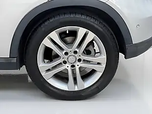 Used 2014 Mercedes-Benz Gla Se Silver - Interior and Exterior details 8