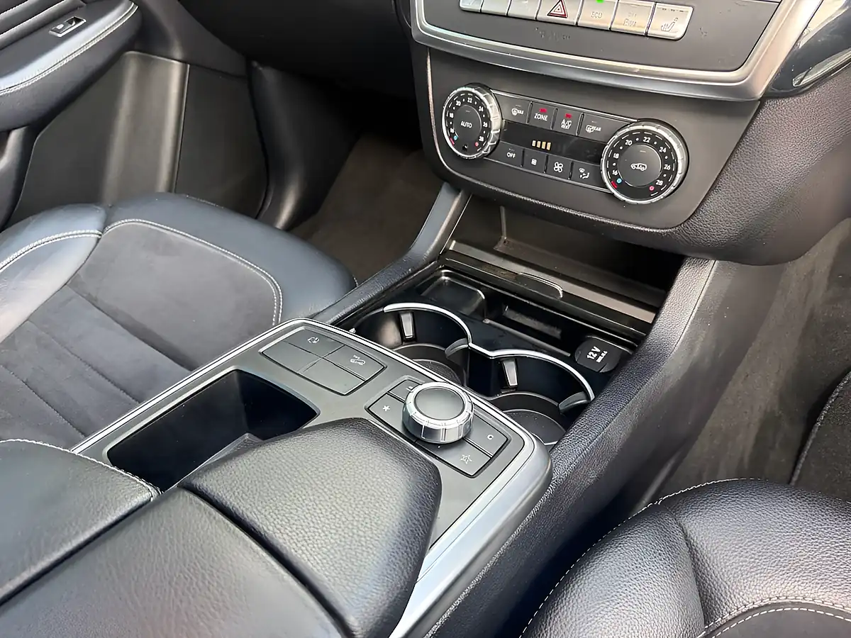Used 2014 Mercedes-Benz M Class AMG Line Silver - Interior and Exterior details 15