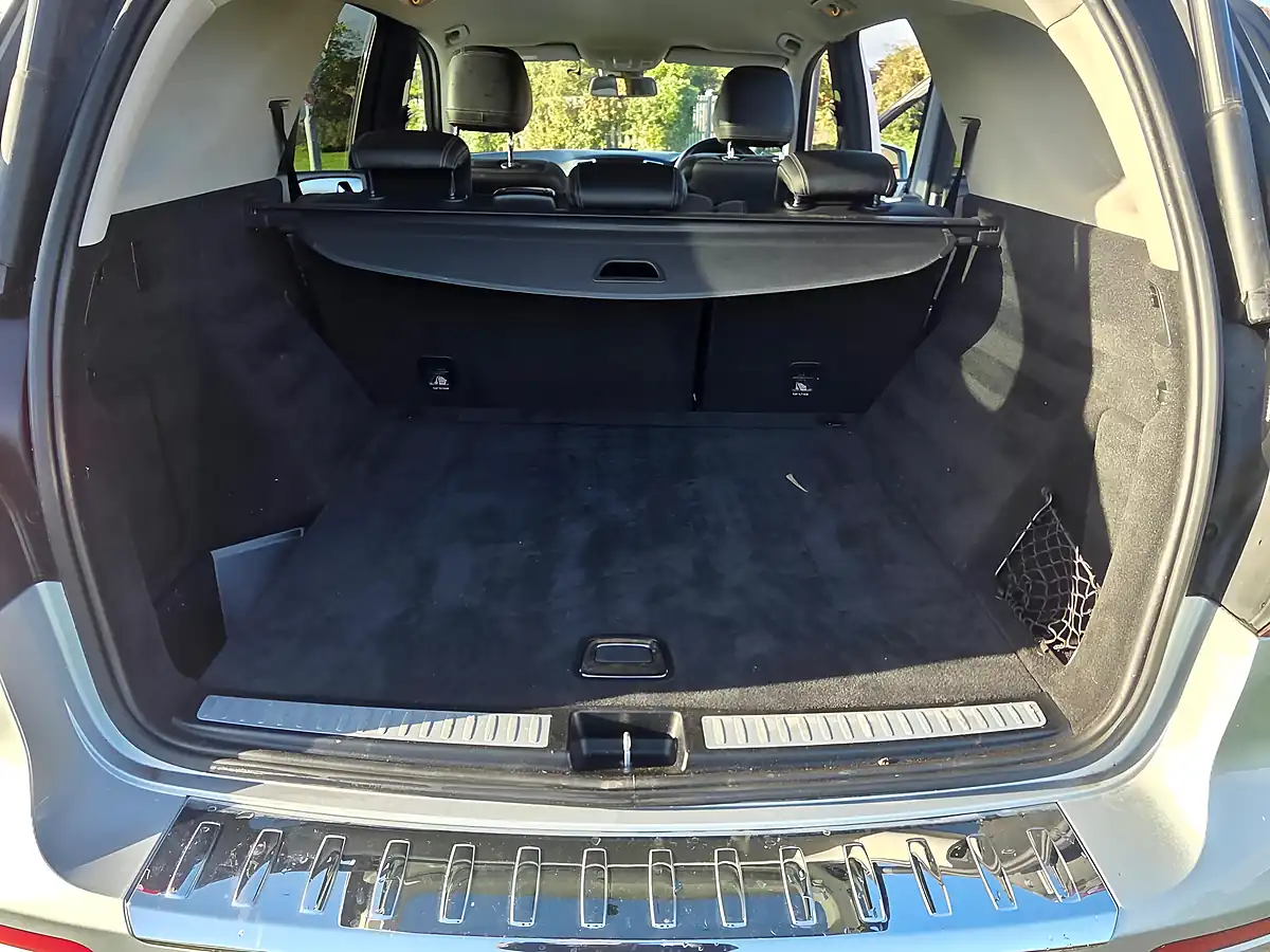 Used 2014 Mercedes-Benz M Class AMG Sport Silver - Interior and Exterior details 13