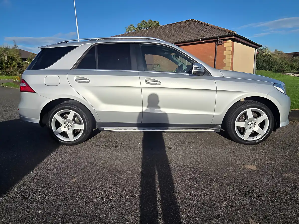 Used 2014 Mercedes-Benz M Class AMG Sport Silver - Interior and Exterior details 4