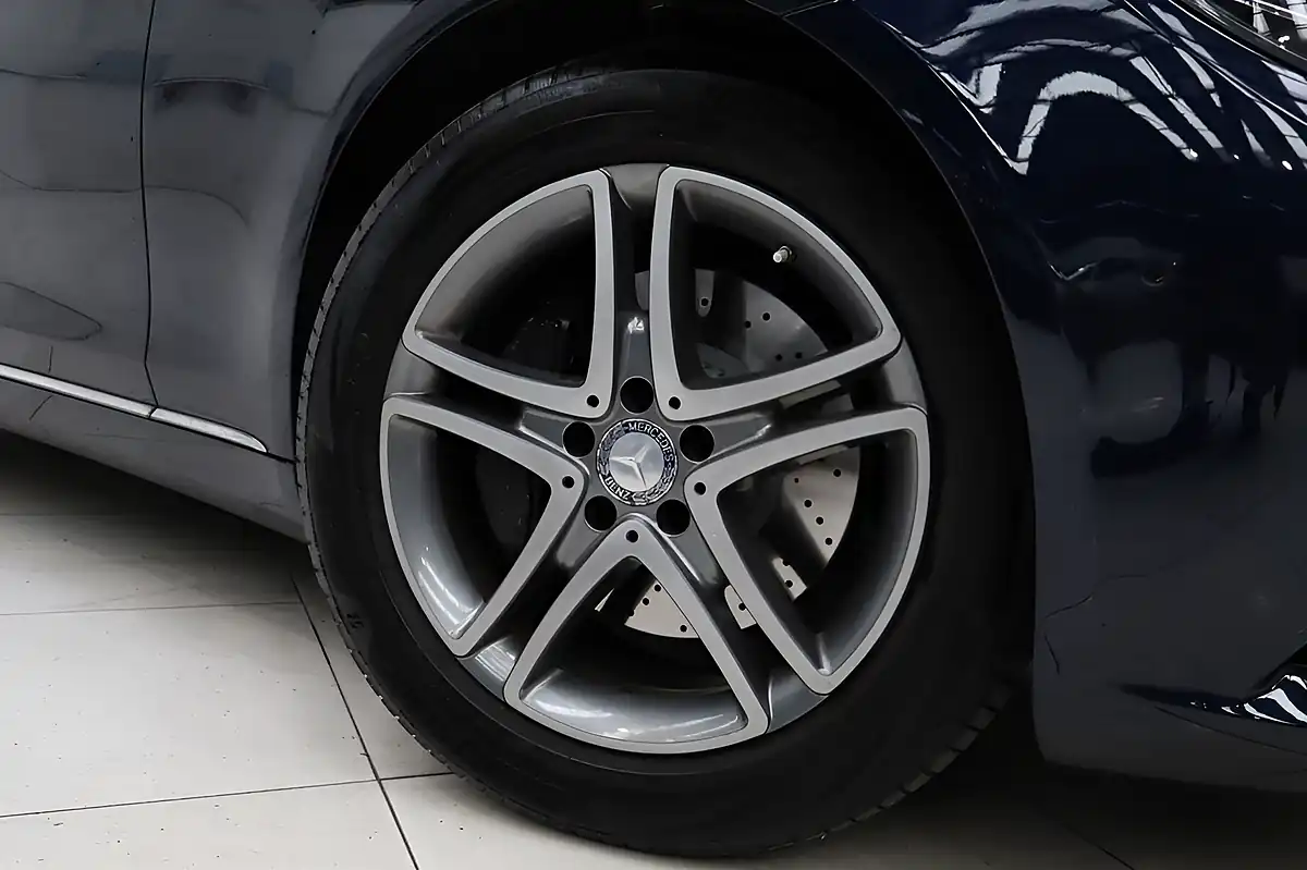 Used 2014 Mercedes-Benz S Class Se Line Blue - Interior and Exterior details 2