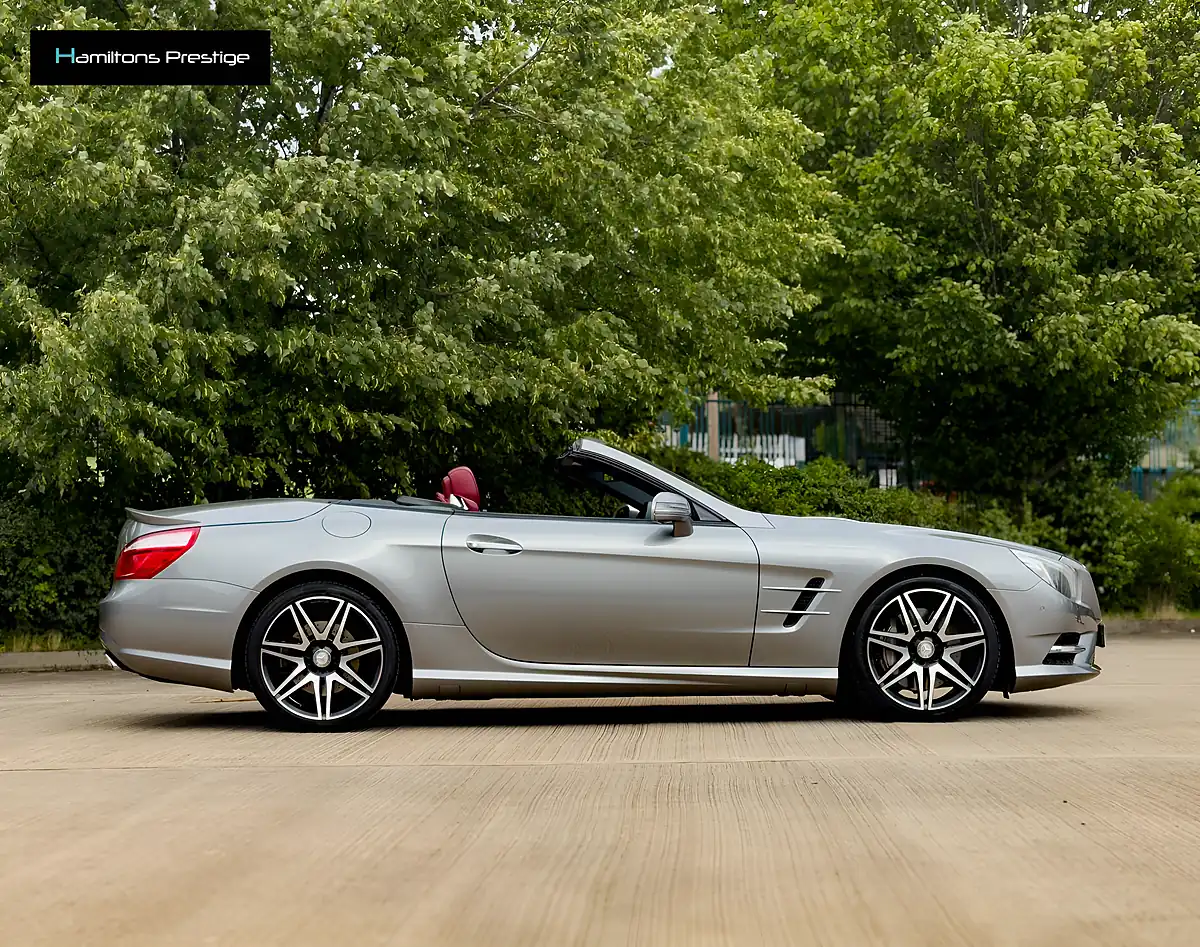 Used 2014 Mercedes-Benz Sl AMG Sport Silver - Interior and Exterior details 2